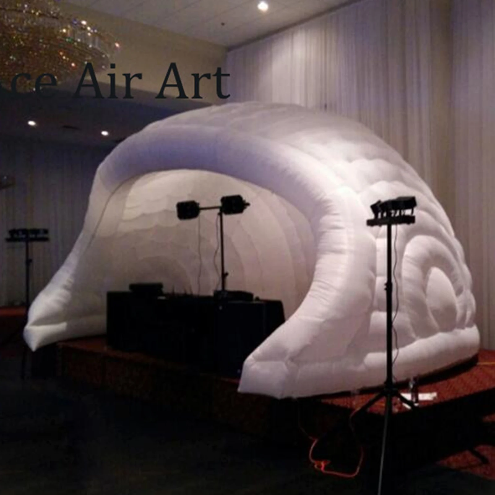 Factory Nice 4m Inflatable Luna Dome Tent Hemispherical Igloo Tentage Trade Show Pod Booth for Personal Concert and Car Cover