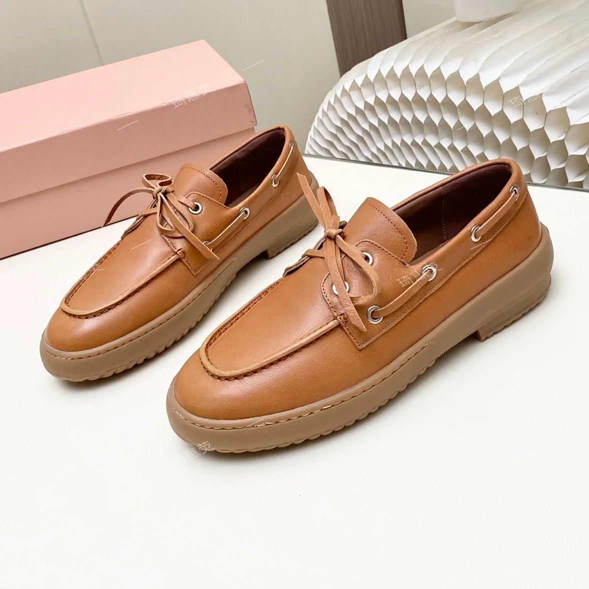 British Collegiate-Style Lace-Up Leather Brogue Shoes Round-Toe Flat-Footed Genuine Leather Loafers All‑Match Commuter Footwear
