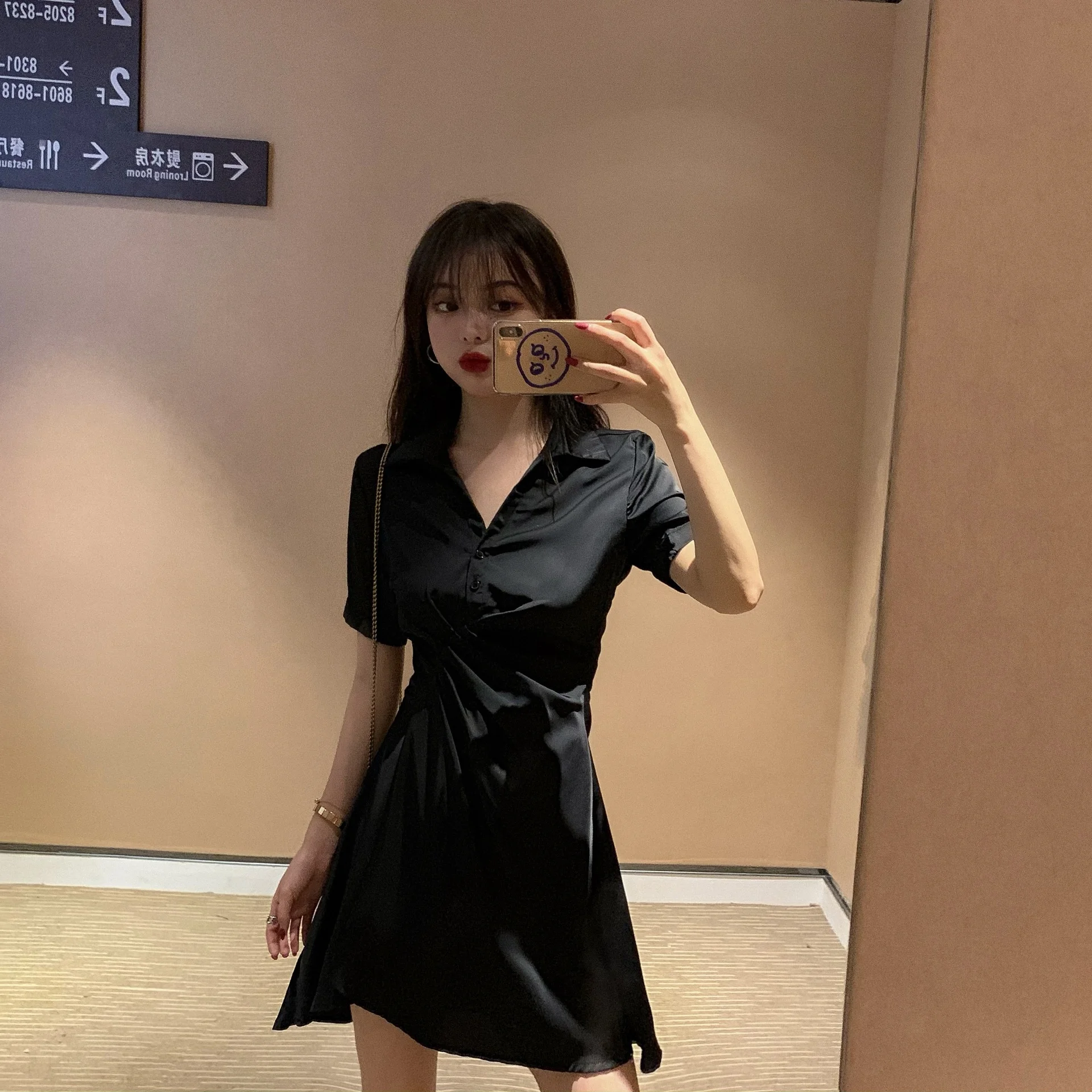 Summer Fashion Shirt Polo Collar Women 2024 New Style Scheming Waist Slimming Aging Dress Pure Desire Skirt