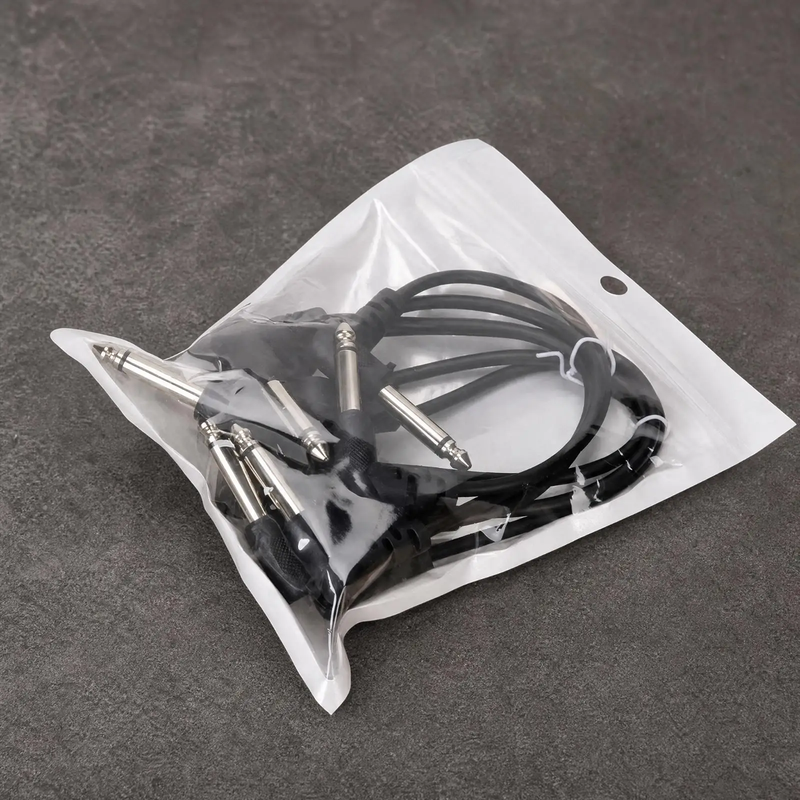 Low Profile Instrument Cable 15cm Right Angle for Electric Guitar Pedal and Speaker