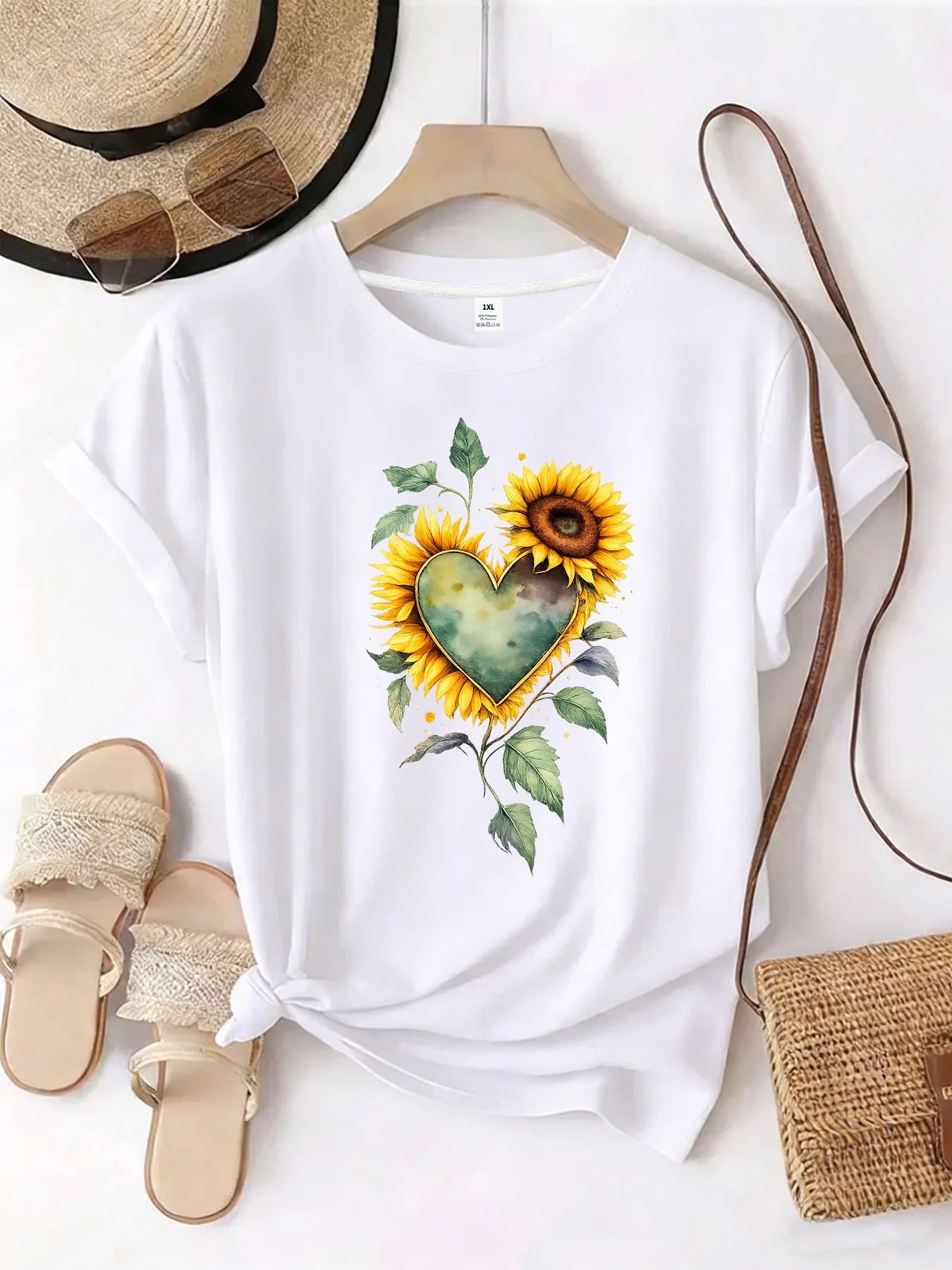 

【WZM101516】Sunflower print plus size women's round neck summer casual short sleeved street fashion versatile plus size T-shirt