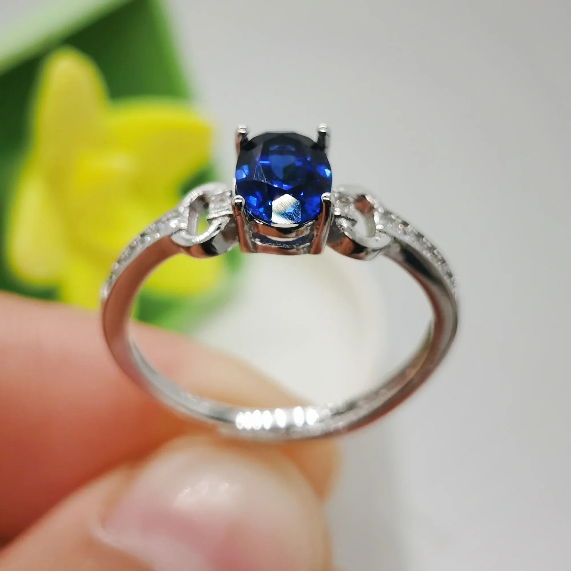 Fashion 925 Silver Gemstone Ring for Office Woman 0.7ct 5mm*7mm Lab Created Sapphire Color Crystal Ring 18K Gold Plating Jewelry