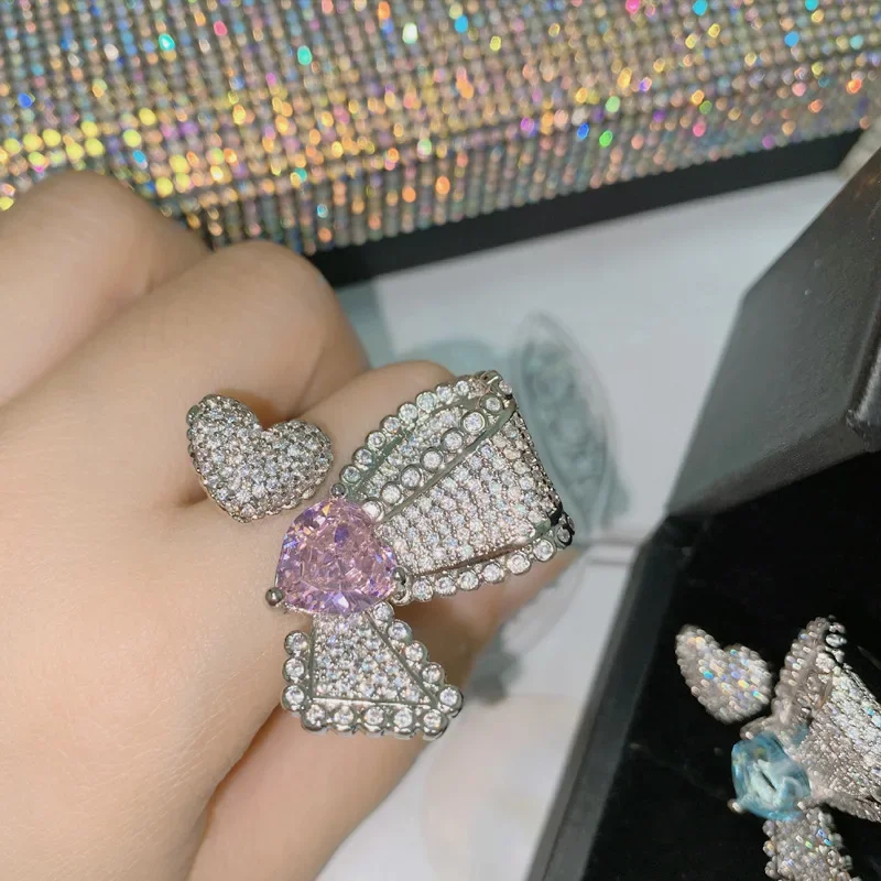 

MDL Moissanite Style Original Sweetheart Asymmetrical Design Ring For Women 18K Micro Zirconia Butterfly Ring