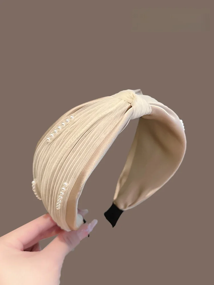 faixa-de-cabelo-versatil-bege-com-perolas-largas-modelo-novo-e-moderno-para-uso-externo-faixa-de-cabelo-para-lavar-o-rosto-acessorios-de-cabelo