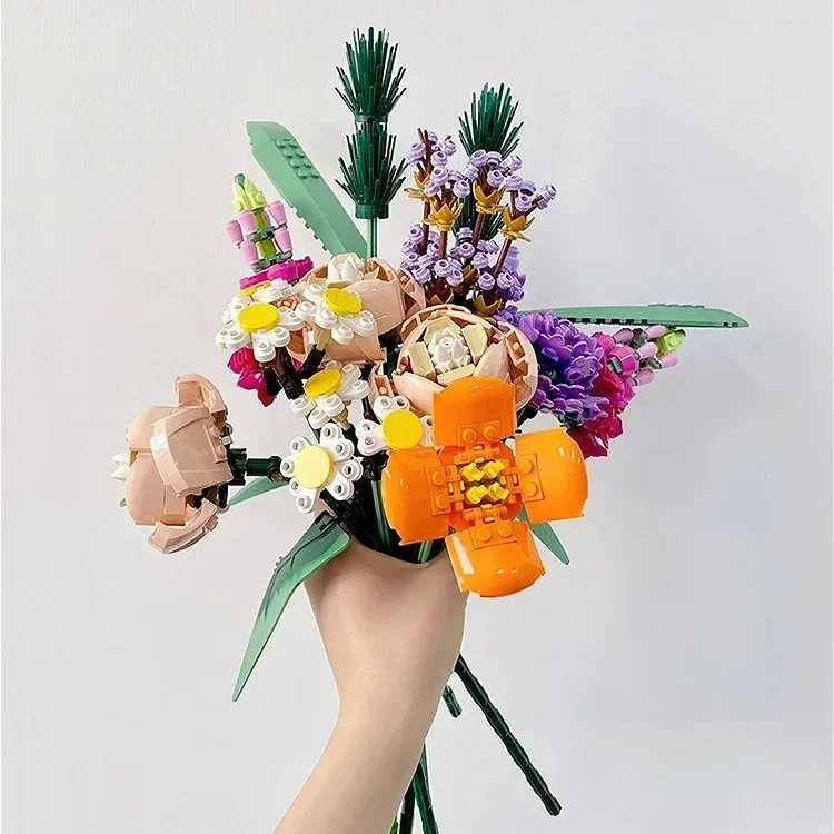 باقة ملونة جميلة 10280 مجموعات مكعبات بناء متوافقة مع جزيئات ليغو مناسبة لهدايا عيد الميلاد 756 قطعة #6