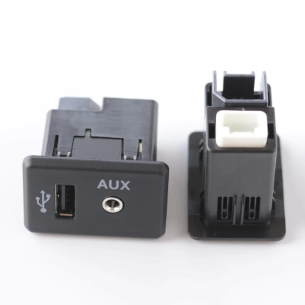 Car Audio AUX Input and USB Socket Assembly 28023 5AA0A for Nissan Altima 2015-2018 Murano 2015-2018 Center Console