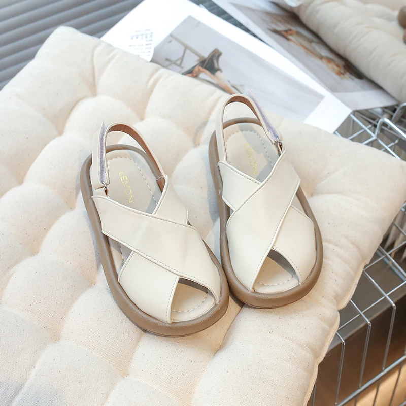 Toddlers Girls Sandals 2025 Summer Metallic Color Children Beach Shoes Kids Fashion Cross-tied Anti-sliperry Leather Soft Simple