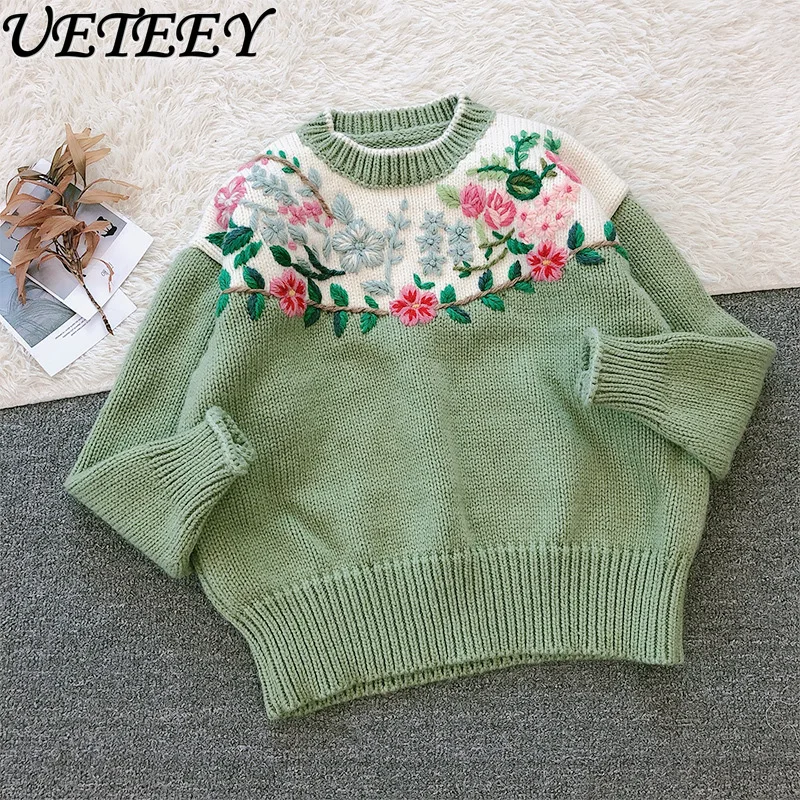 

Autumn and Winter Flowers Handmade Embroidery Knitted Fresh Sweet Round Neck Green Wool Pullover Knitting Korean Style Sweater