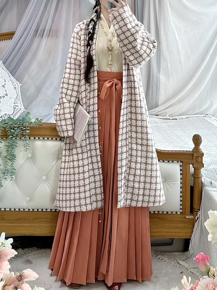 

Японское платье, аниме-кимоно, традиционное женское длинное кимоно, плюшевый осенне-зимний кардиган, азиатское платье сакуры для девочек, косплей