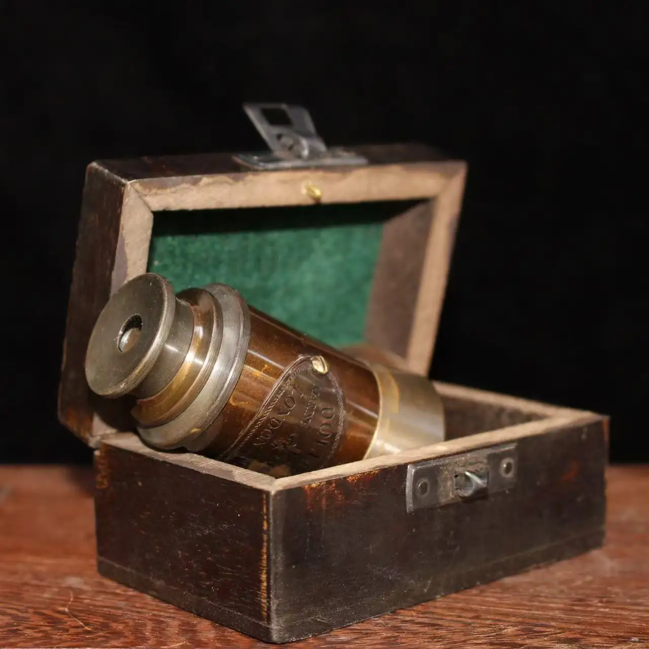 

Decoration Old Chinese copper telescope statue，LONDON 1915,with wooden box,Free shipping