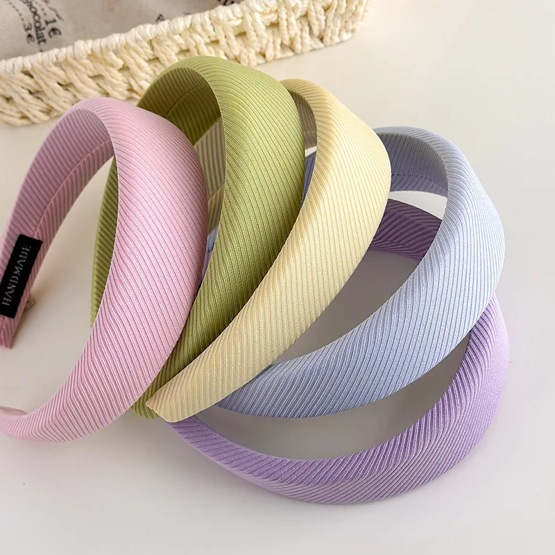 

Korean Style Solid Cream Fabric Headband Wide Diagonal Stripe Non Slip Hair Hoop for Women Daily Outing Simple Elegant Accessory