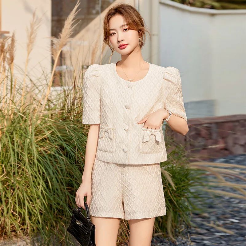 Elegant Embossed Short Sleeve Suit Coat Women's Summer High-End Small Fashionable High Waist Shorts Suit