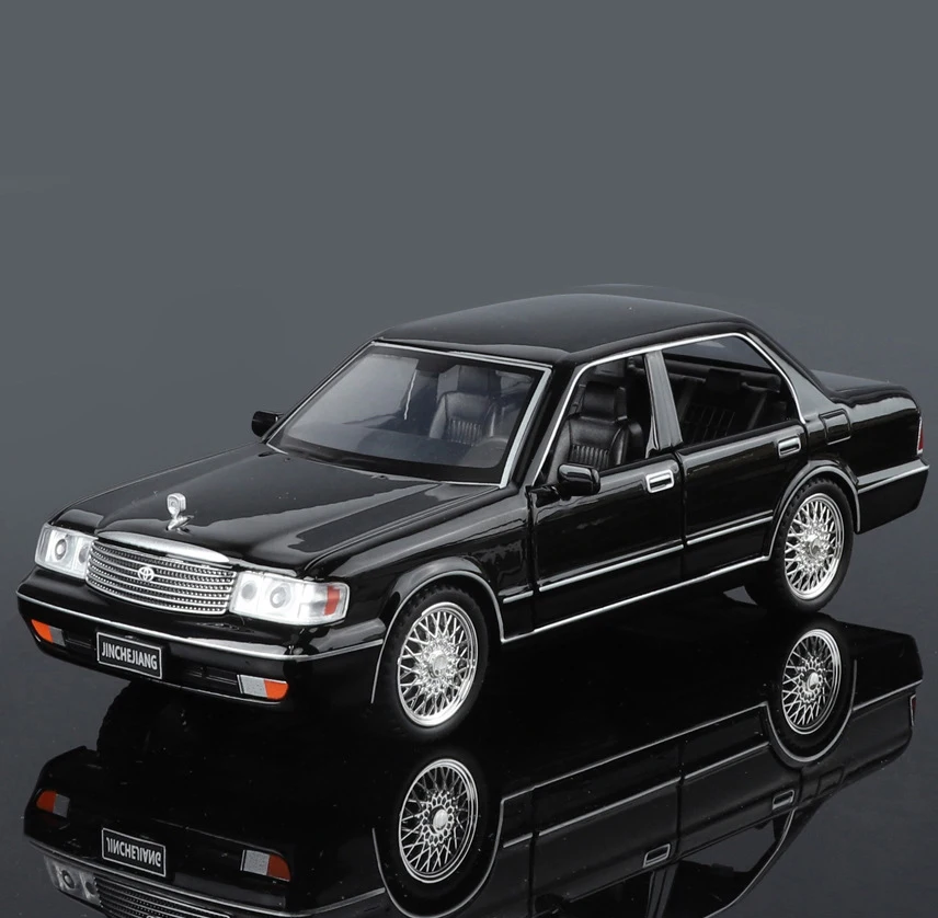1:32 Crown Alloy Car Model Sound and Light Pull Back Children's Toy Collectibles Birthday gift