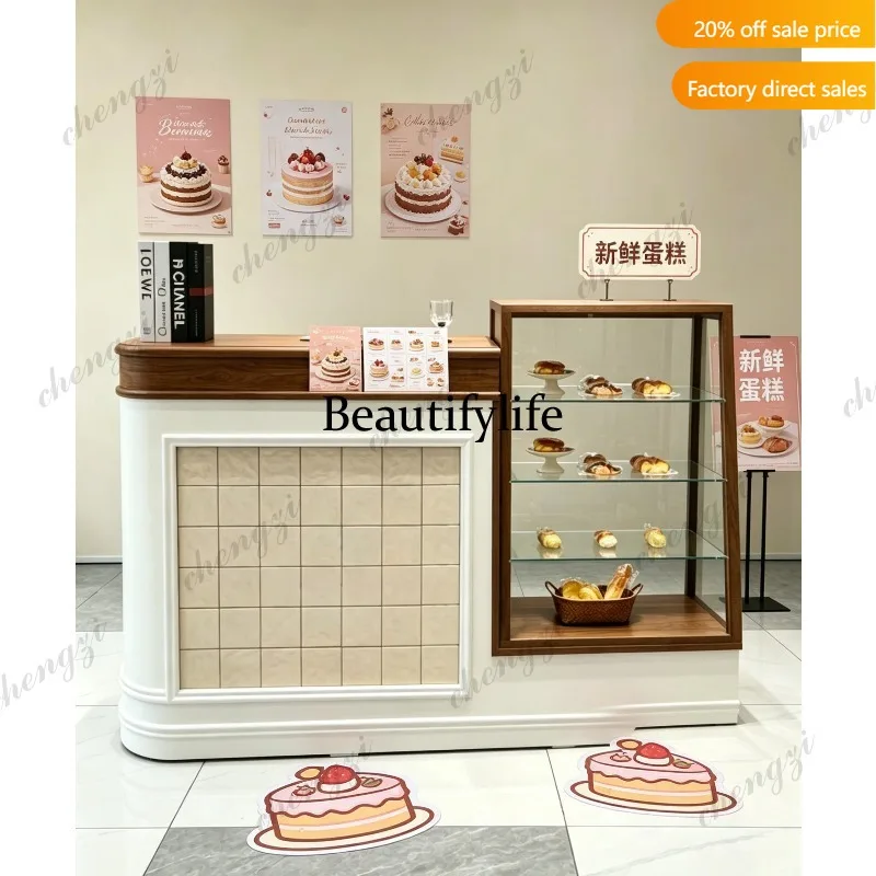 j132 Checkout page Simple modern cake shop Bar counter Small medieval front desk