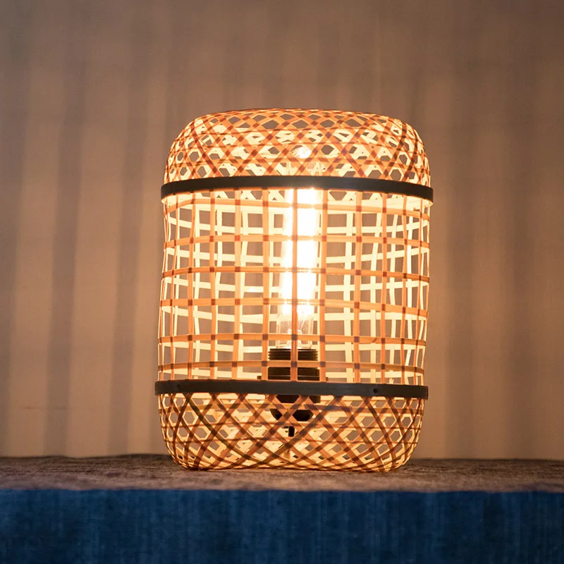 Bamboo Woven Lamp Spa Club Creative Table Lamp Hand-Woven Bamboo Woven Table Lamp Living Room Decoration Table