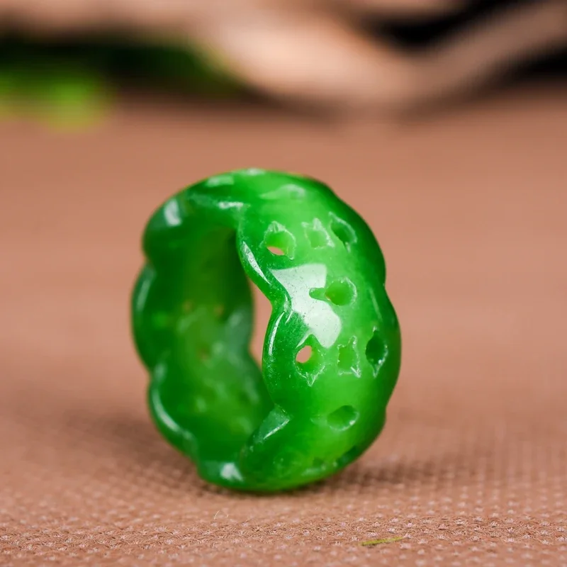 

Chinese Natural Green Jade Hollow Carve Jadeite Ring Charm Jewellery Fashion Hand-Carved Man Woman Luck Gifts Amulet