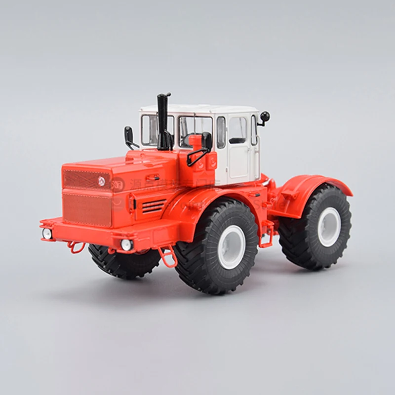 

1:43 Scale Diecast Alloy Soviet 4x4 Heavy-duty Agricultural Tractors Toys Cars Model SSM6005 Classic Adult Souvenir Gift Display