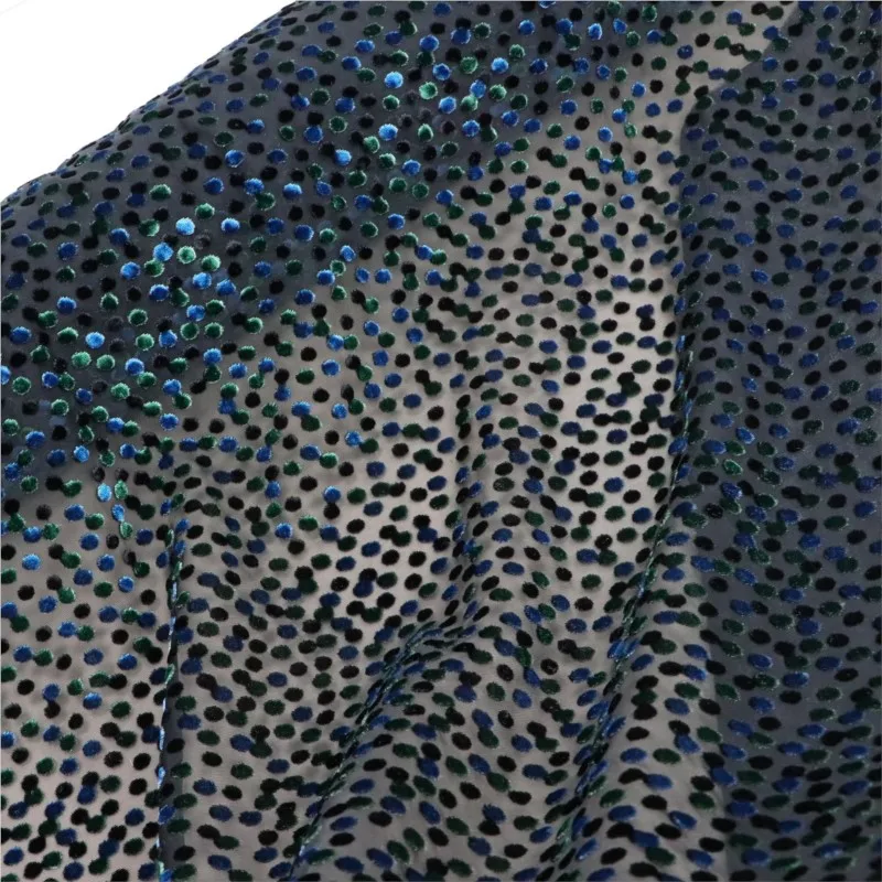 Abito da camicia da notte in tessuto bordeaux e bruciato stampato in viscosa con broccato di velluto intrecciato cheongsam