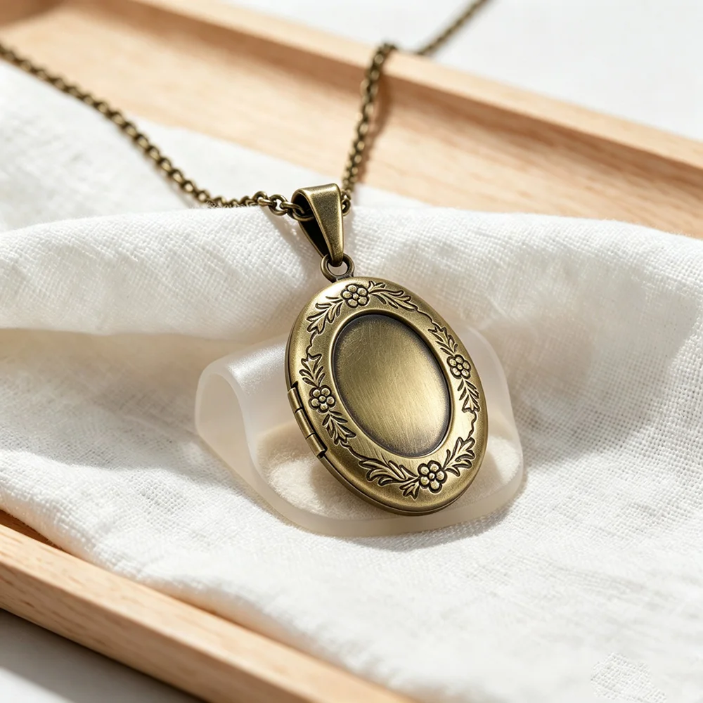 Copper Oval shaped Photo Frame Locket Pendant Necklace Openable Memorial Chain Jewelry pendant necklace accessories