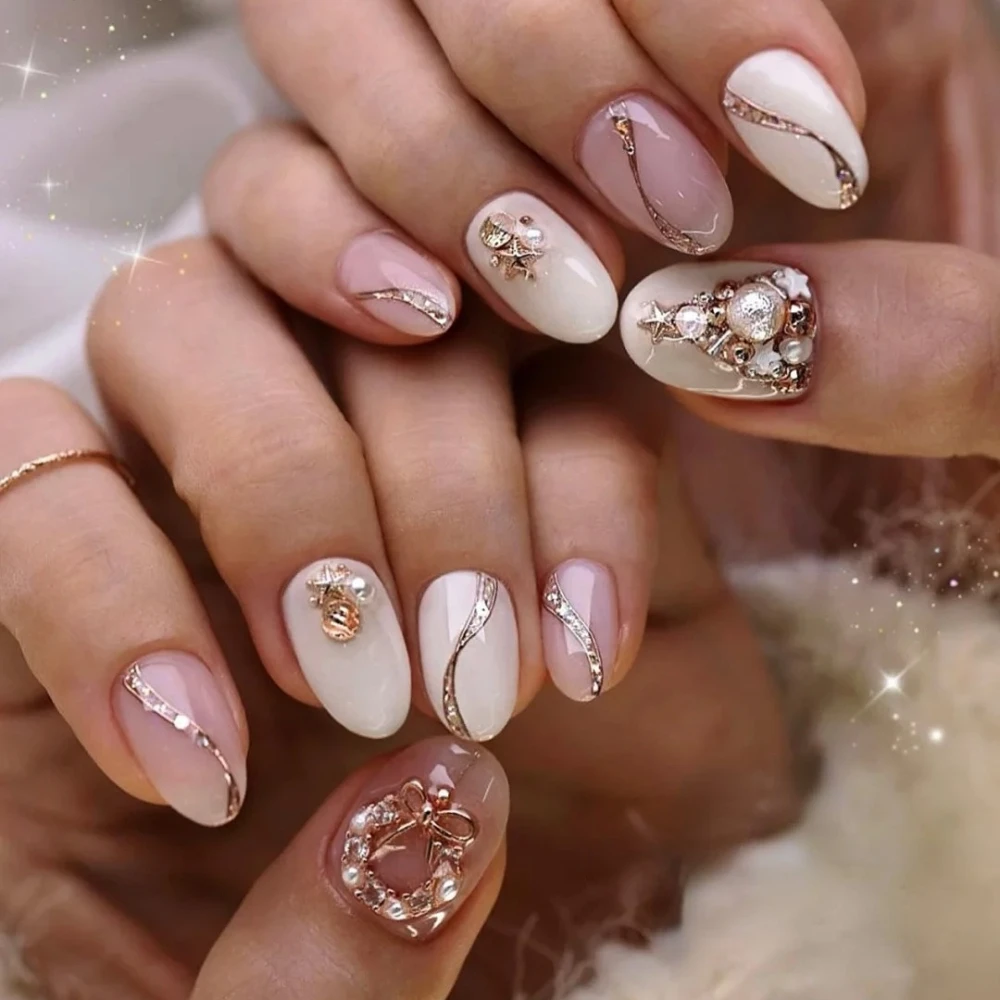 Druk op nagels 2024 Nieuw schattig luxe kerst Nieuwjaar Roze INS Y 2K 3D kort Ovaal handgemaakt ABS materiaal Nail Art Salon Nagels