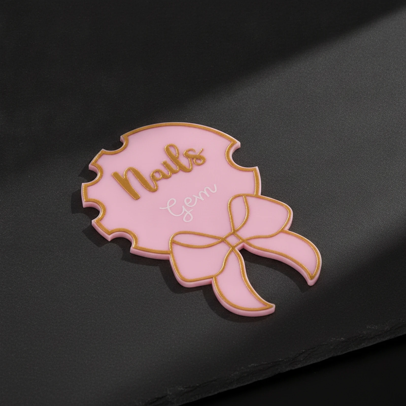 Nail Art Display Scalloped Nail Display Board Photo-Friendly Glossy for Manicurists