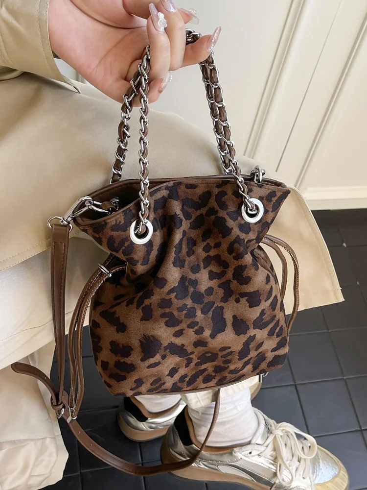 

Vintage Leopard Women's Handbag Autumn New Korean Style Faux Suede Drawstring Crossbody Bags Chain Commute One Shoulder Bag