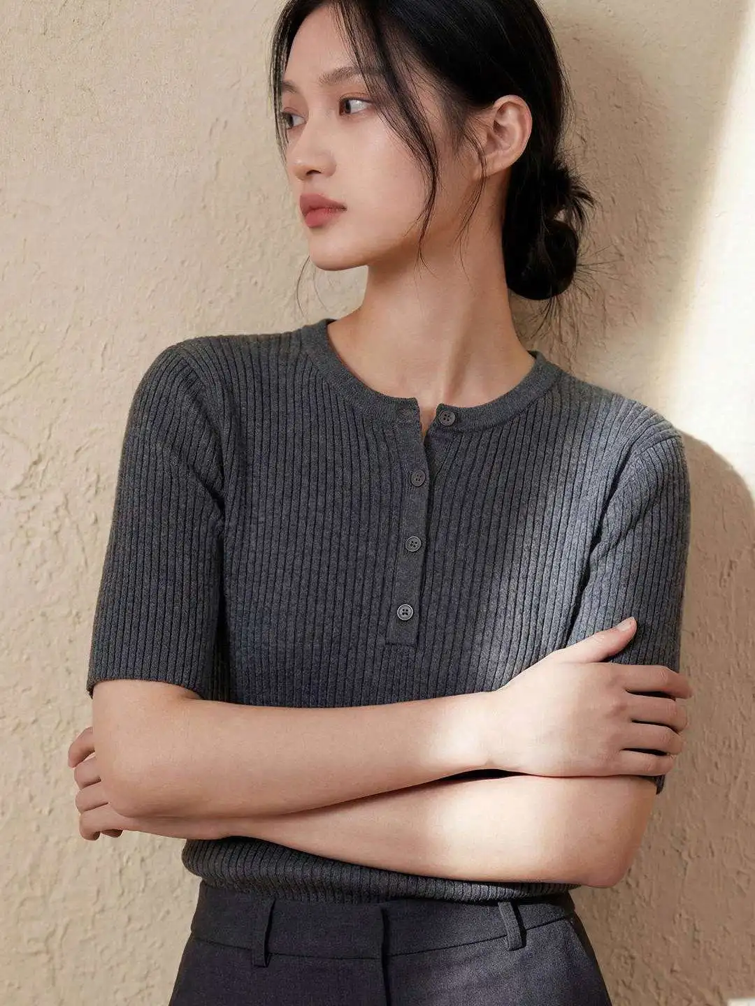 

Minimalist Style Wool Blend Knitted Sweater Women's Spring Summer Short Sleeve round Neck Half Zipper Slim Fit Commute Stripe...