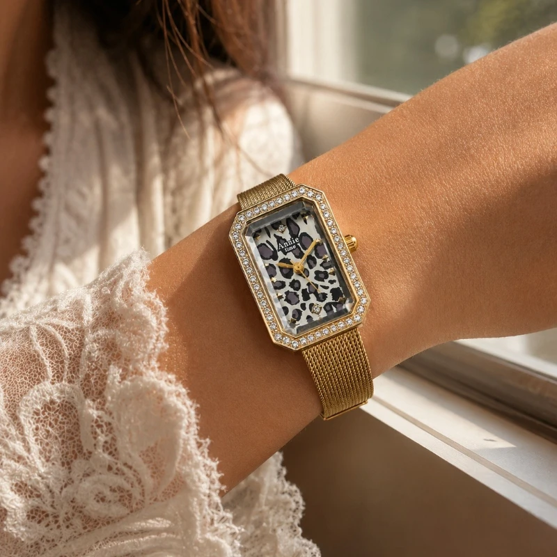 New Vintage-Style Gold Women's Watch Fashion Leopard-Print Stainless Steel Square Quartz Wristwatches for Ladies Montre Femme