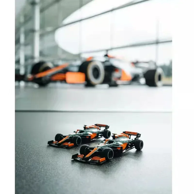 McLaren Car Model Gulf Painting MCL35M F1 Monaco Edition NO.3 and NO.4 Replica Car Model Limited Edition 2pcs Set Diecast 1/64