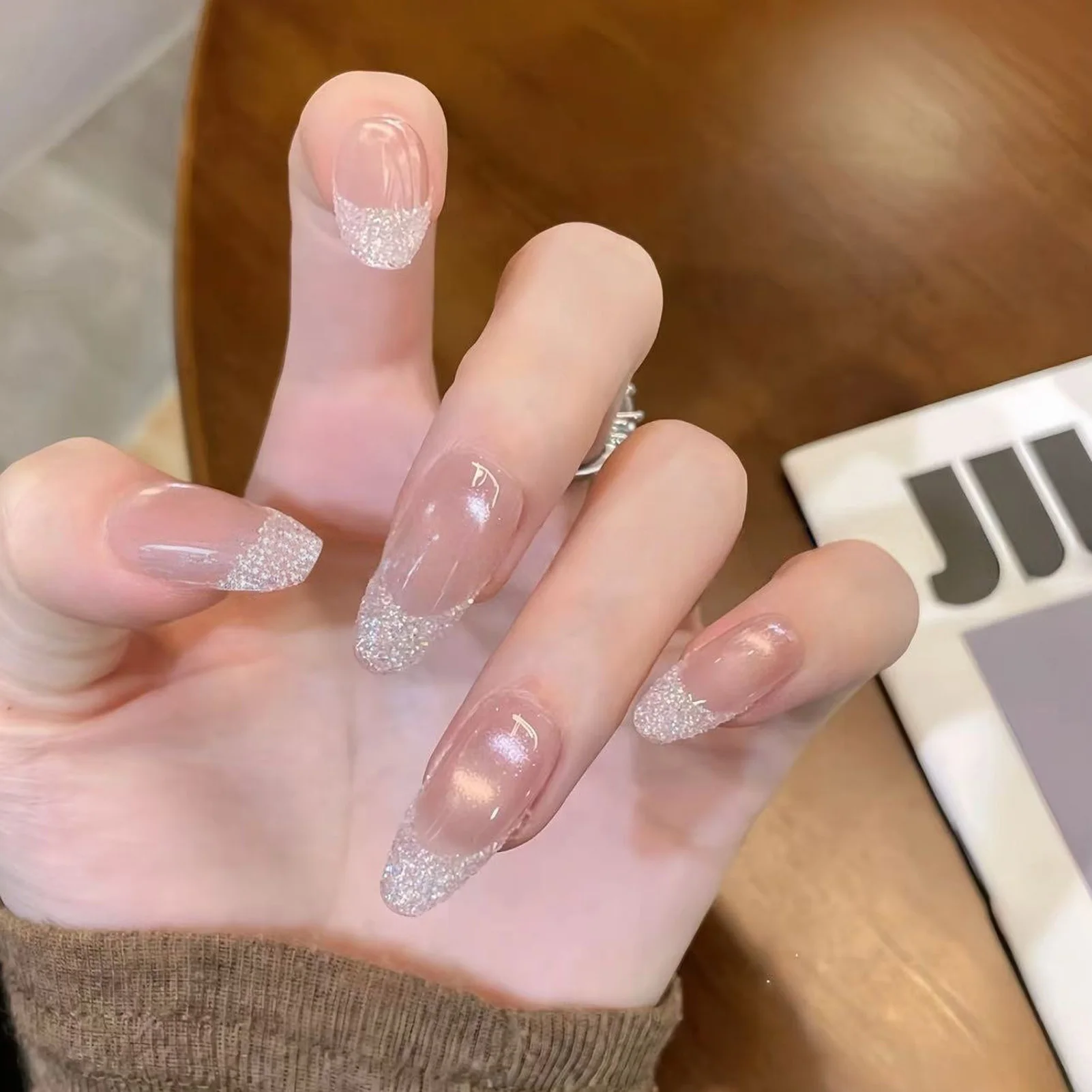 Press On Nails Resin Glittery Fake Nails Set Ready-to-Wear for Party Wedding Rose Gold Sparkling Manicure 10pcs Durable