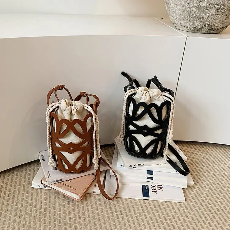 

Chic Trendy High-End Diaper Bag Luxury Leather Crossbody Handbag For Women Large Capacity Elegant Fashionable Messenger