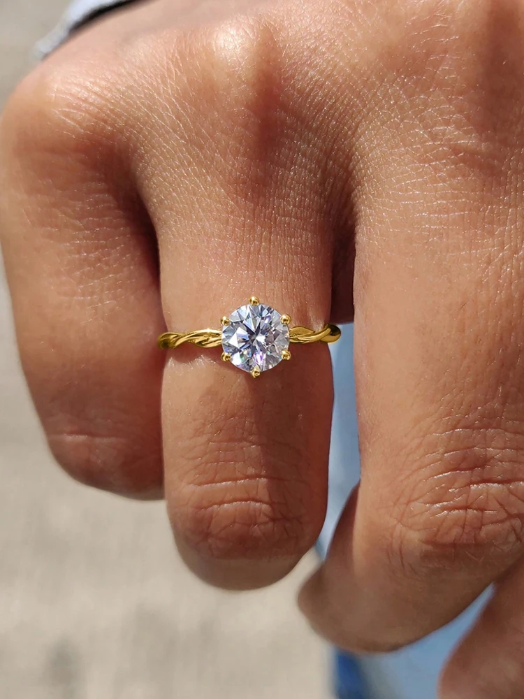 Echte 1CT klassische, zertifizierte Moissanit-Diamant-Verlobungsringe für Damen, Hochzeitsgeschenk, modischer, glänzender Schmuck von höchster Qualität – Detail 4