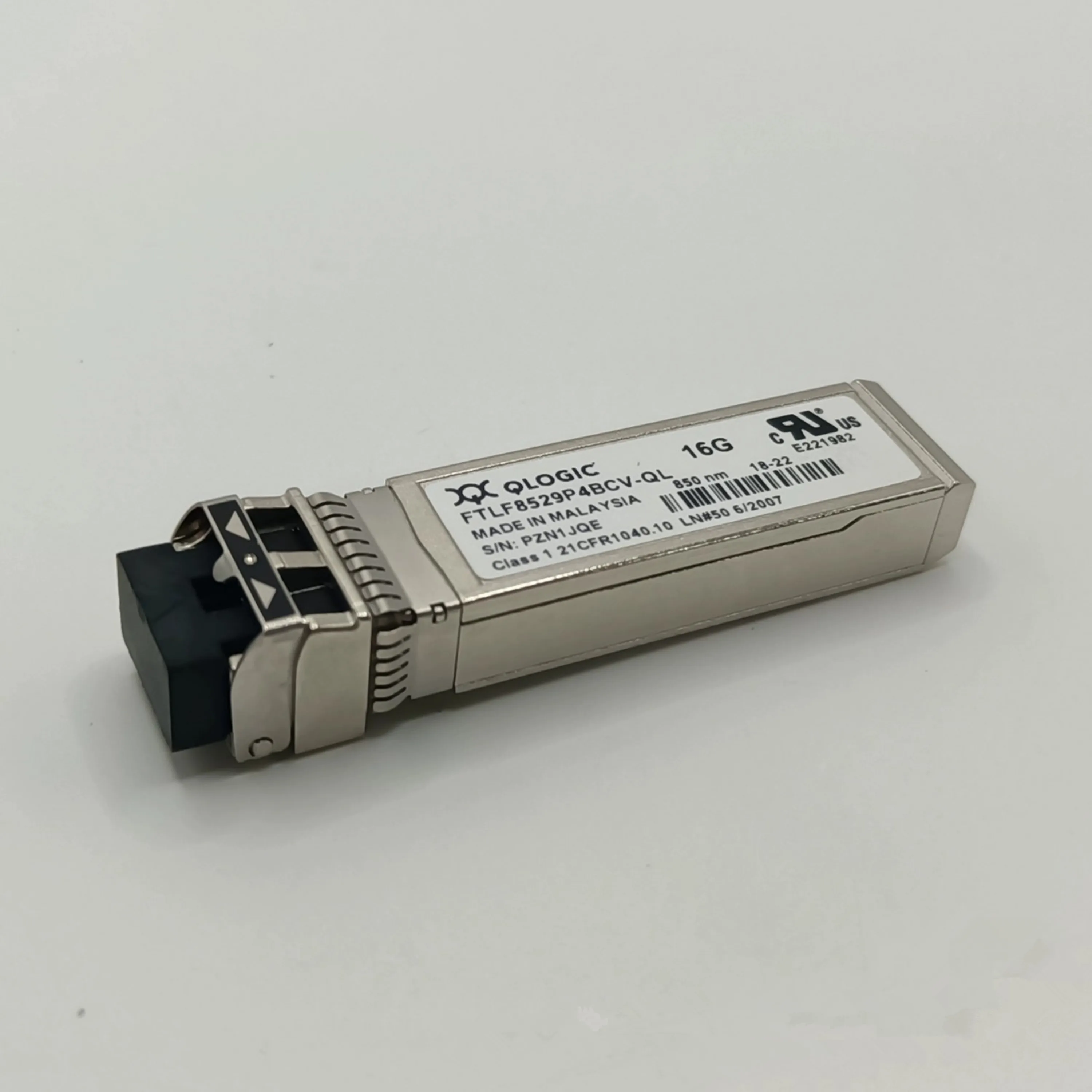 

1PCS NEW Qlogic SFP 16GB Multimode FTLF8529P4BCV-QL 850nm SFP 16g Optical Fiber/qle2670 qle2672 qle2690 qle2692/16G Hba Module