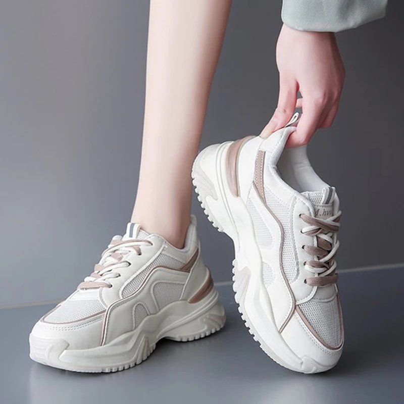 

Casual Ladies Mesh Breathable Women Vintage Vulcanize Shoes Casual Comfortable Tenis Sneakers Lace-up Sports Sneakers 35-40