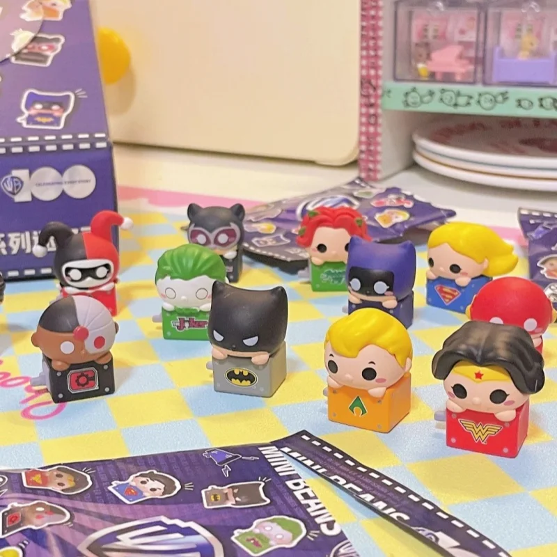 DC Justice League Mini Figure Batman The Flash Mini Beans Blind Box Cartoon Figure Doll Cute Car Decoration Collection Toy Gifts