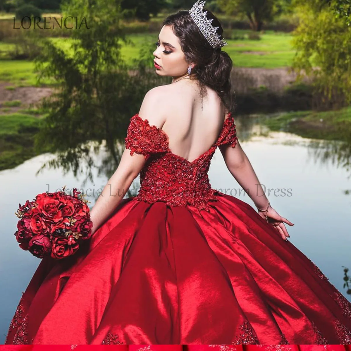 Czerwona 2024 sukienka na Quinceanera suknia balowa z odkrytymi ramionami aplikacja 3D z odkrytymi ramionami bez pleców formalne 16 Vestidos 15 De XV Años