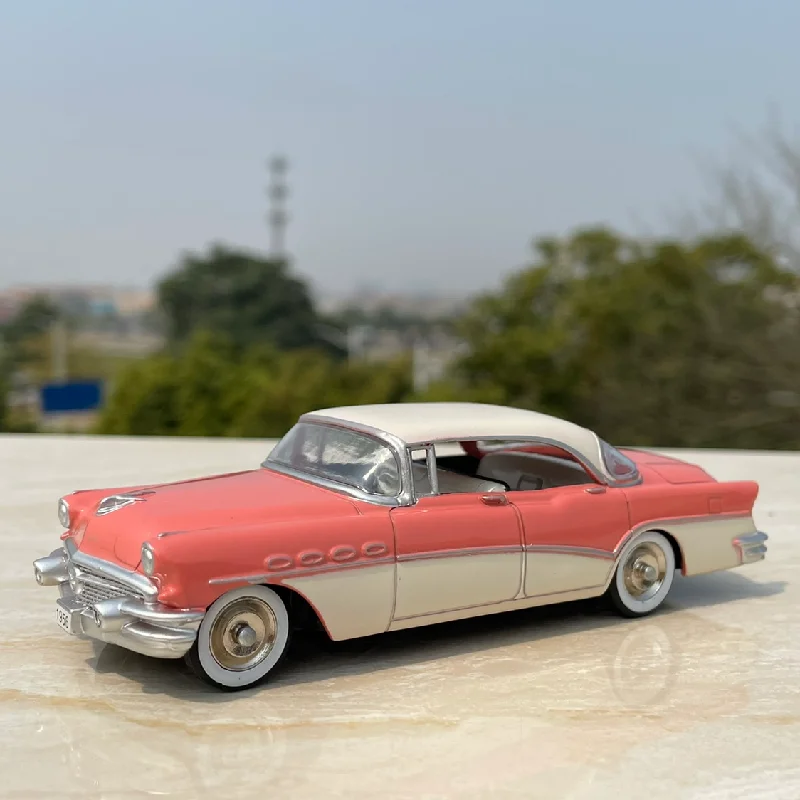 1:43 Scale Model Diecast Alloy 1956 Classic Retro Car Metal Toys Vintage Vehicle Gifts Fans Collection Display Decoration Adults