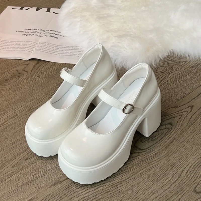 

Black White Mary Janes Women Chunky Platform High Heels Patent Leather Gothic Buckle Strap Lolita Shoes Party Women Shoe Tacones