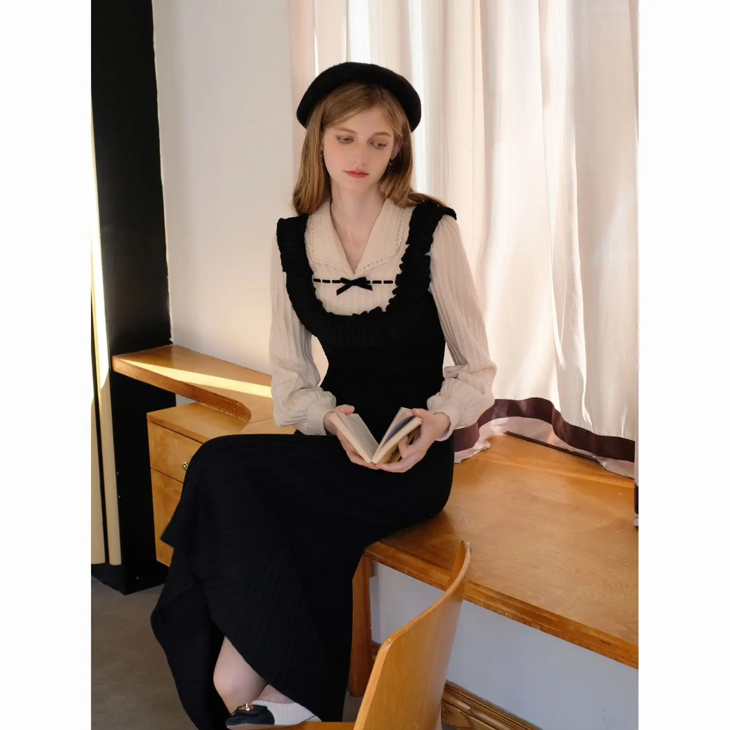 Large Size Women\'s French Long Sleeved Small Fragrant Style Patchwork Fake Two Piece Retro Temperament Jumpsuit Black Skirt