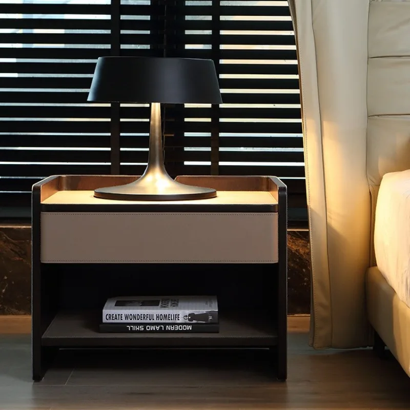 Comodino minimalista in pelle di sella Tavolino portaoggetti per camera da letto Comodino dal design semplice per soggiorno