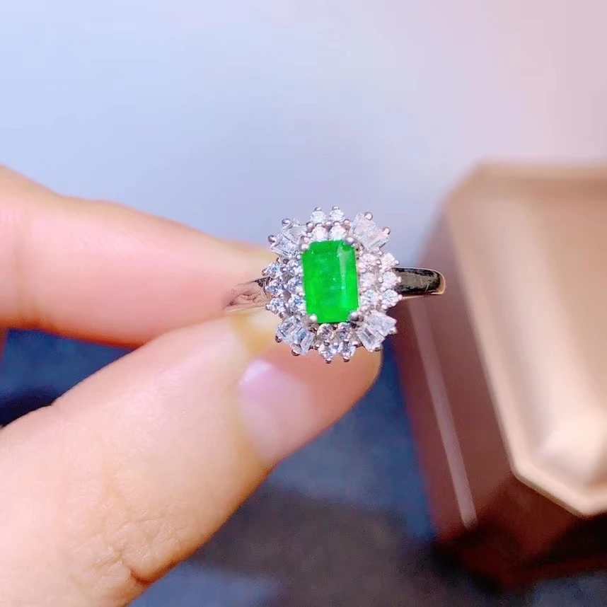 

Classic Emerald Wedding Ring for Woman 4mm*5mm Natural Emerald Ring for Engagement 925 Silver Emerald Jewelry Gift for Wife