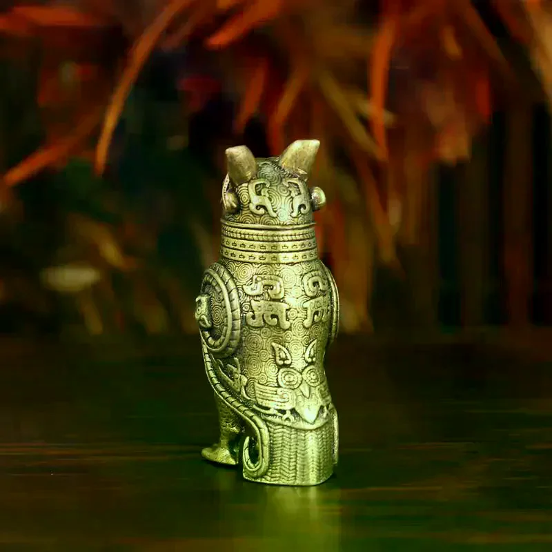 Owl Zun Bronze Vessel Retro Style Metal Craft For Tea Table Entrance Decor Chinese Cultural Artifact Collectible Ancient