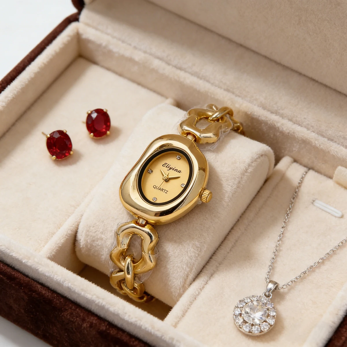 Women's Student Quartz Watch, Half-Moon Chain Bracelet Style, Casual and Fashionable Design, Lightweight, Comfortable, and Easy to Wear