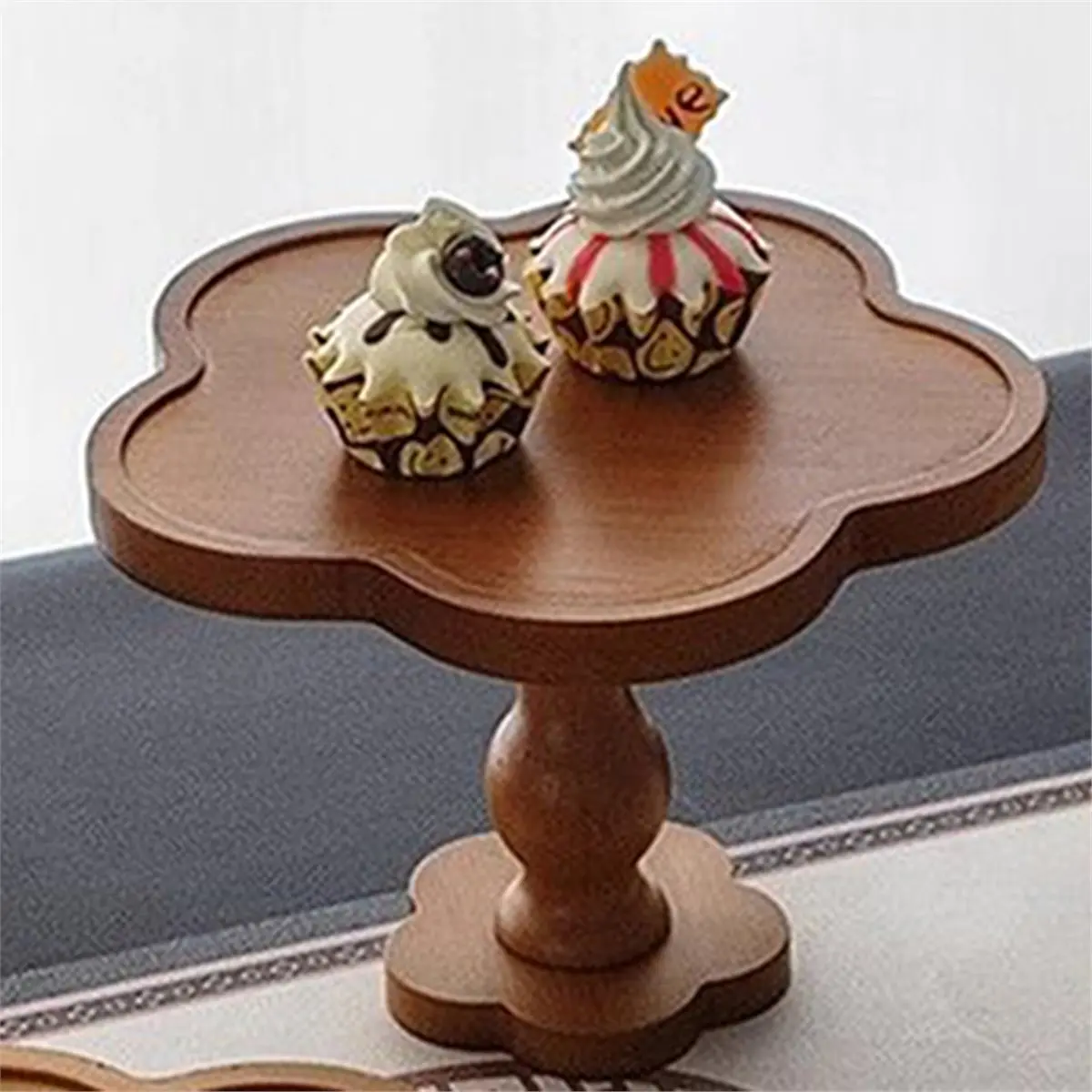 Home Tool Vintage Flower Shaped Wooden High Legged Dessert Tray, Afternoon Tea Cake Aromatherapy Candle Decoration Tray