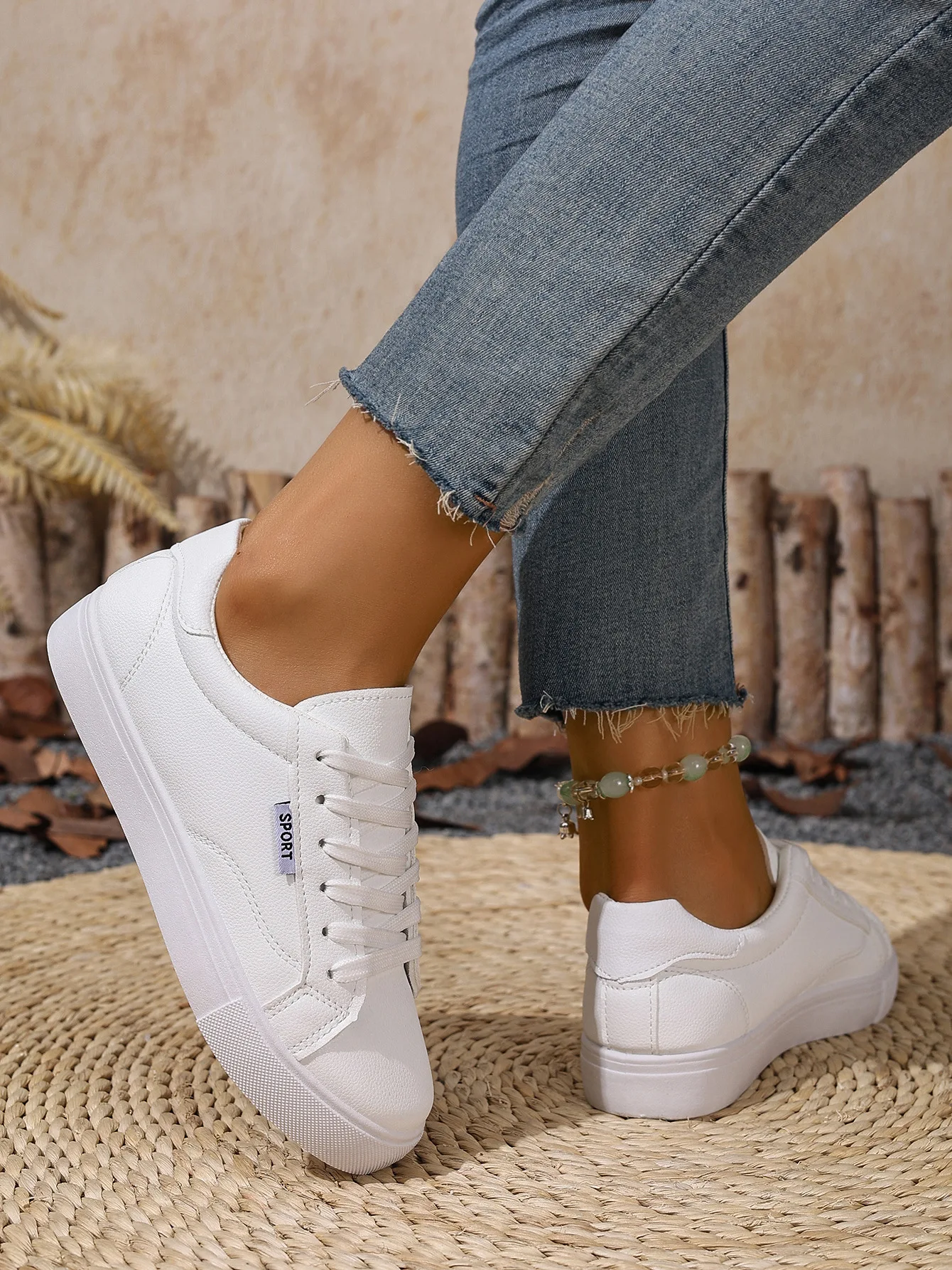 Flache weiße Schuhe für Damen, Frühling und Herbst, Sneakers aus Leder, modische Freizeitschuhe mit Schnürung, Studenten-College-Stil, Board-Schuhe für Frauen. – Detail 14