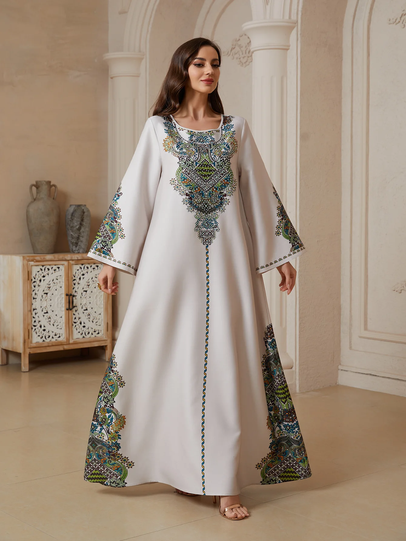 

Middle East Ramadan Luxury Fashion Muslim Women's Robe Dress Long Sleeve Elegance Islamic Saudi Arabia Dubai Robe