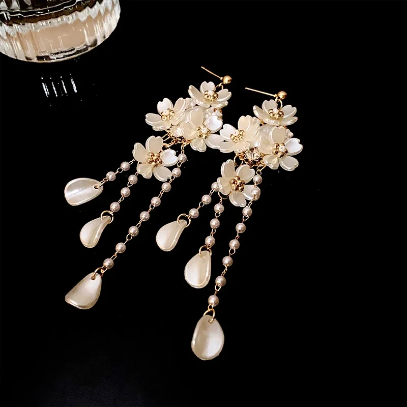 Kaitin Inlaid Rhinestone Pearl Tassel Earrings for Women Romantic Flower Tassels Drop Earrings Commuter Solid Color Jewelry