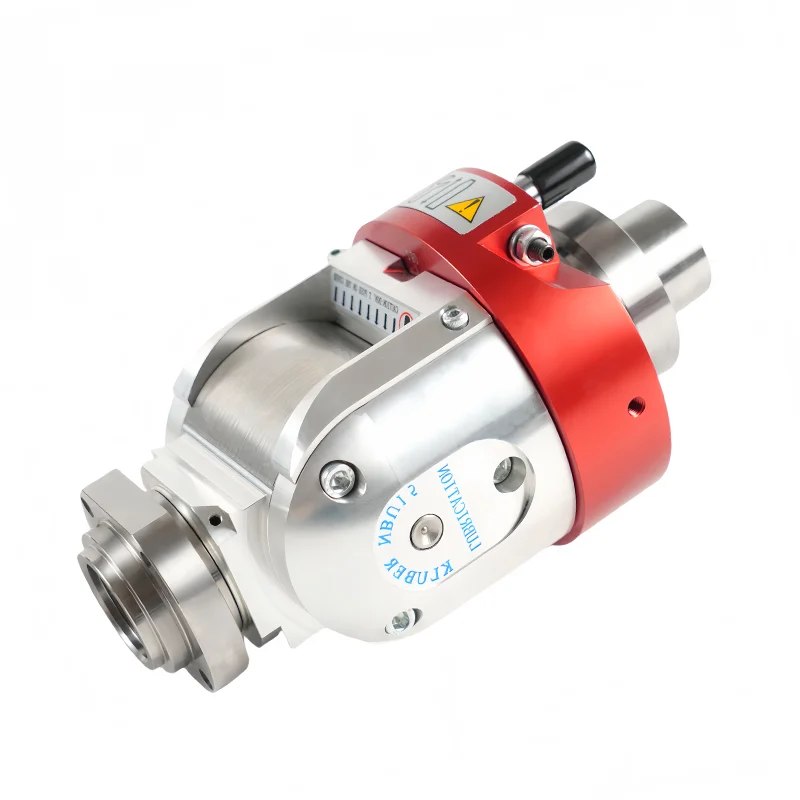 Adjustable Angle milling head ISOO30-ER25 is installed on the 9KW/12KW tool changing spindle of the CNC milling machine