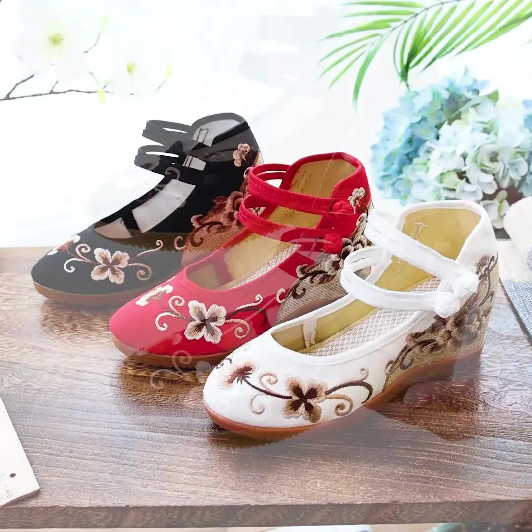 Slope high-heeled embroidered cloth shoes ancient national style spring autumn embroidery Flowers women's Fabric shoes