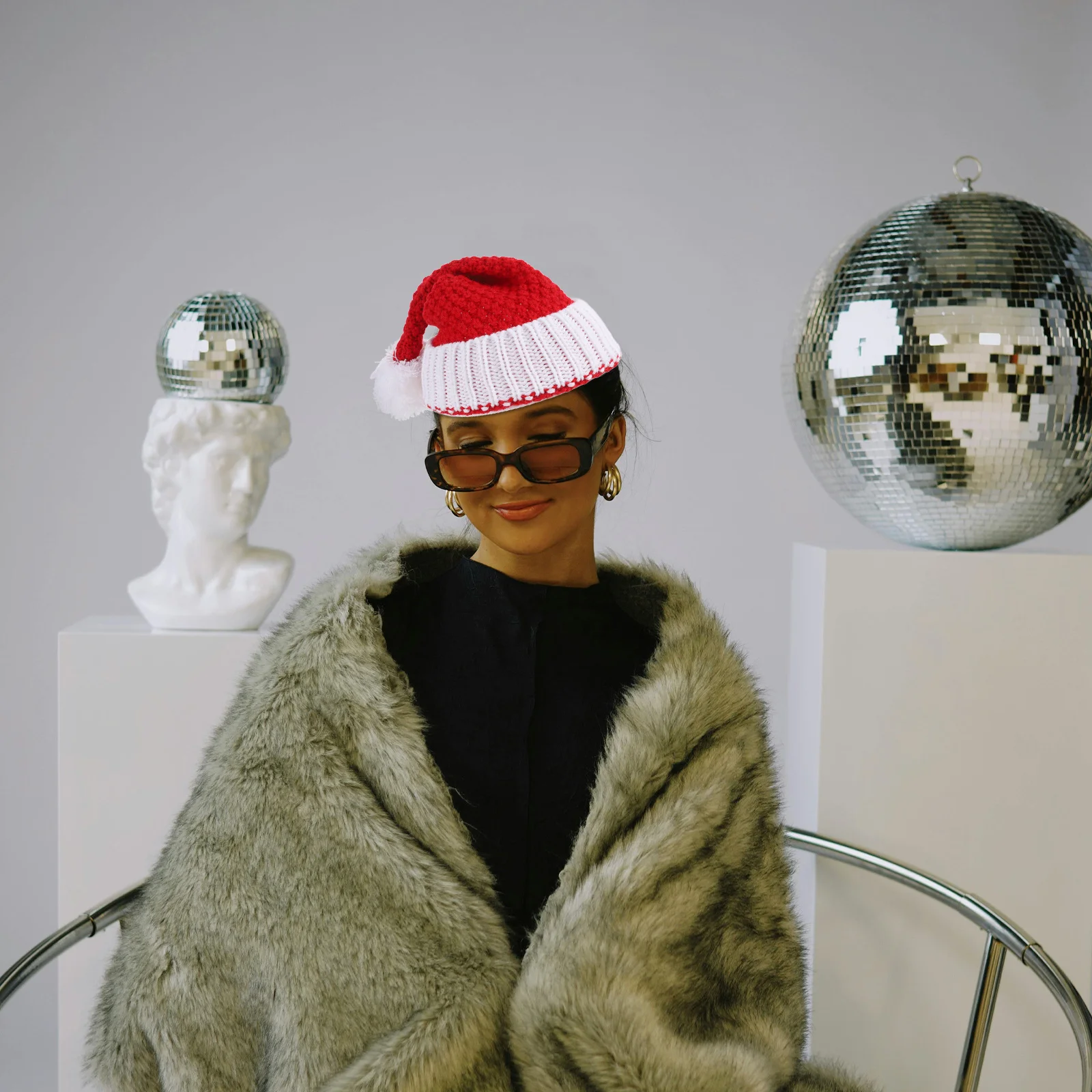 

Soft Christmas Beanie Hat Santa Style Knit Cap for Women Men Winter Warm Outdoor Accessory Festive Holiday Fashion Essential